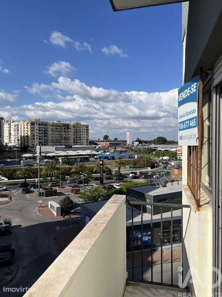 Apartamento T2 em São Sebastião - Grande imagem: 2/11