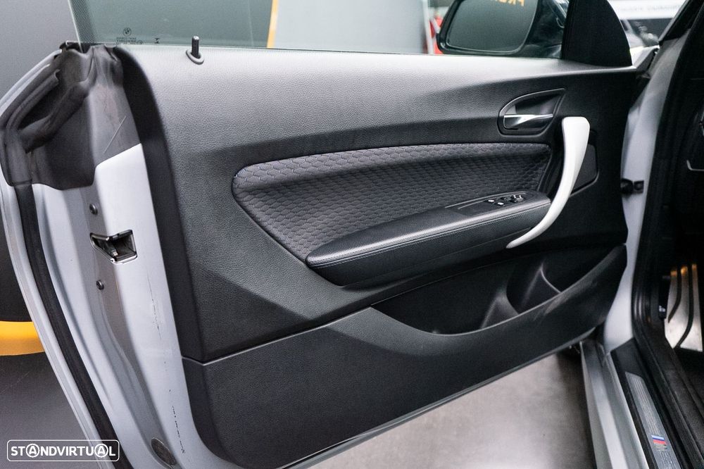 BMW 218 d Coupe Pack M Auto - 24