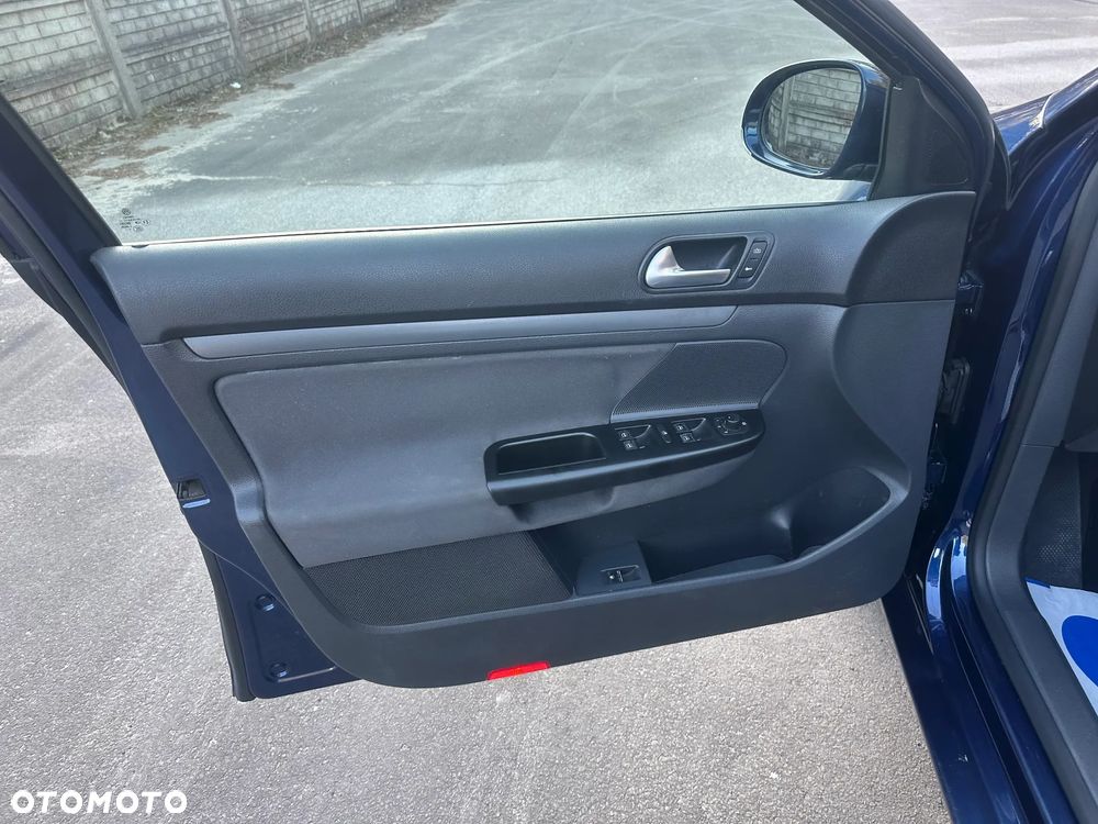 Volkswagen Jetta - 21