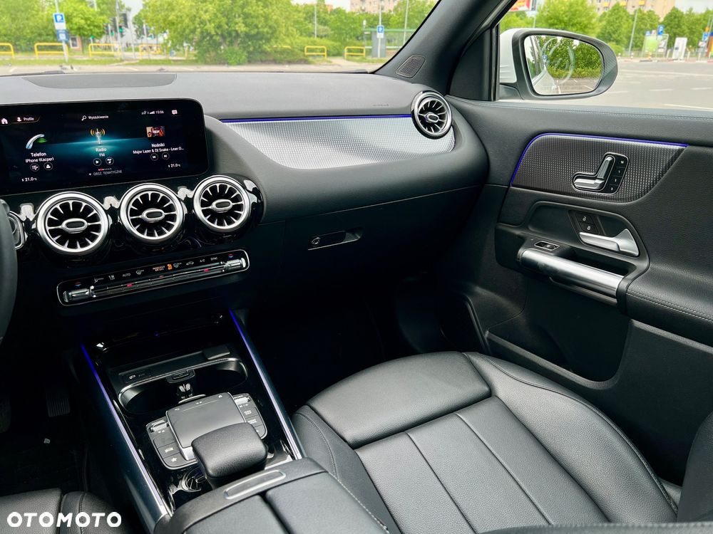 Mercedes-Benz GLA 250 8G-DCT - 8