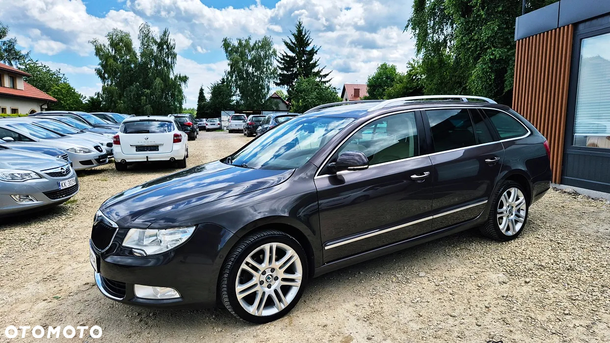 Skoda Superb 2.0 TSI Business DSG - 26