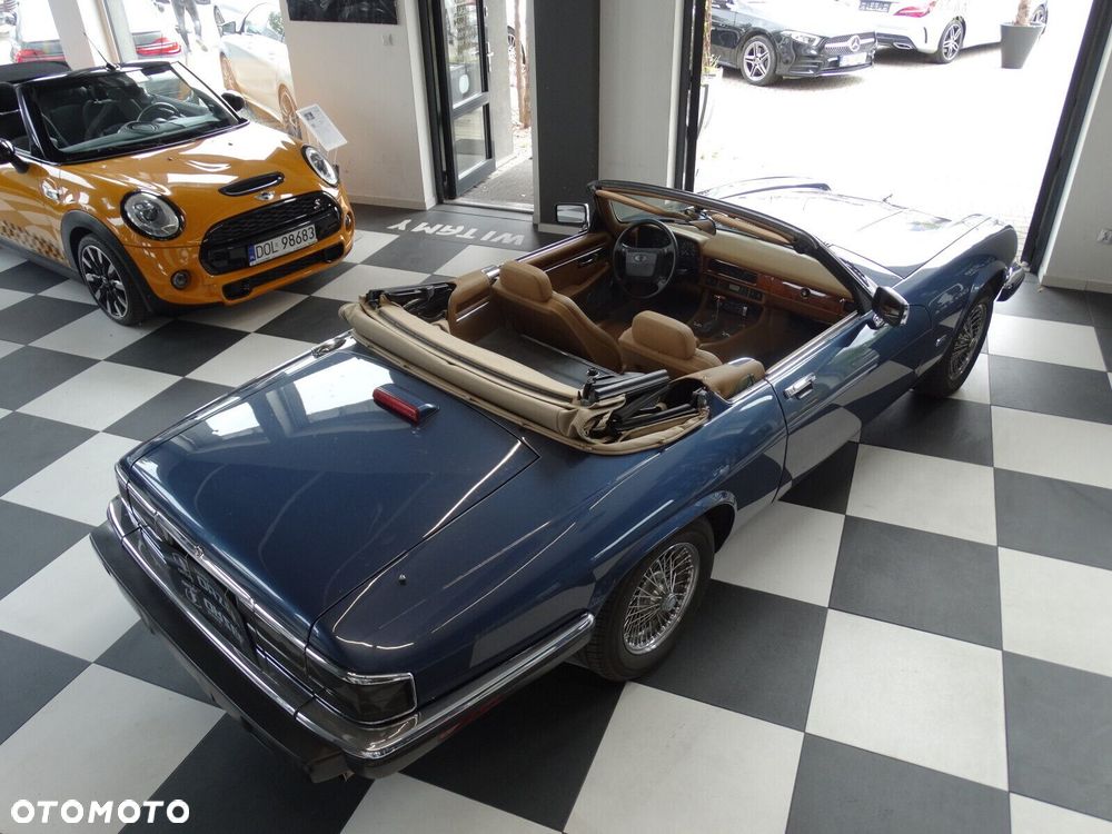 Jaguar XJS - 27