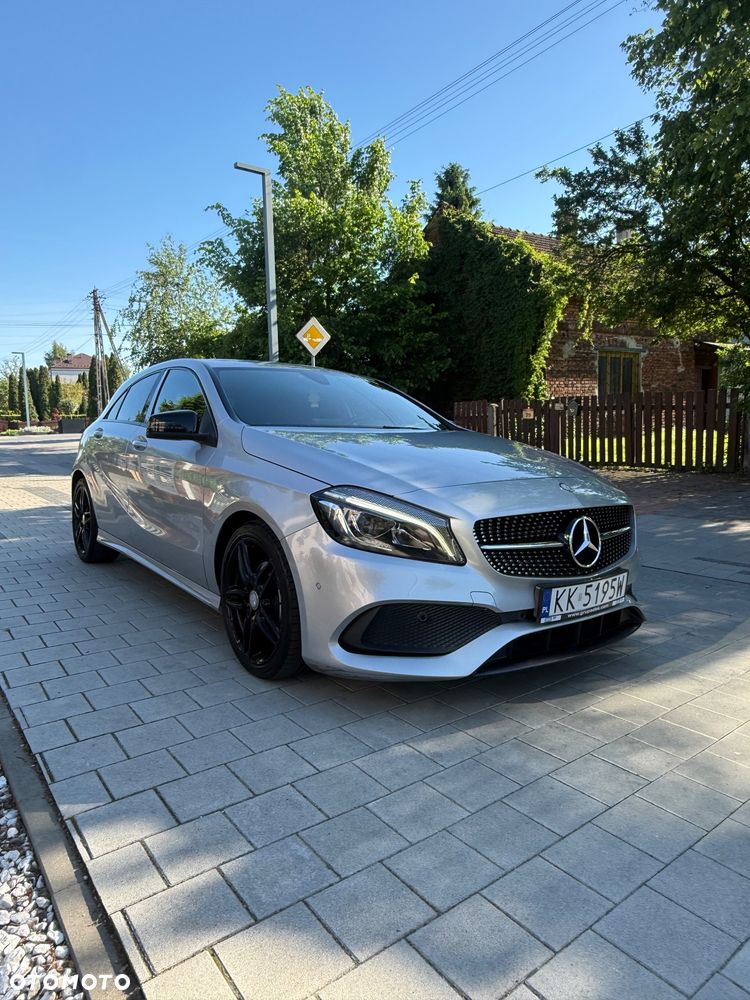 Mercedes-Benz Klasa A 180 7G-DCT AMG Line - 2