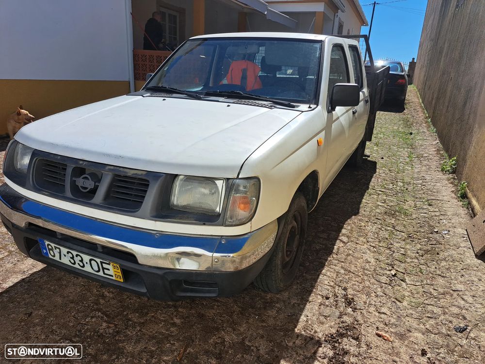 Nissan Pick Up 2.5 D CD - 3