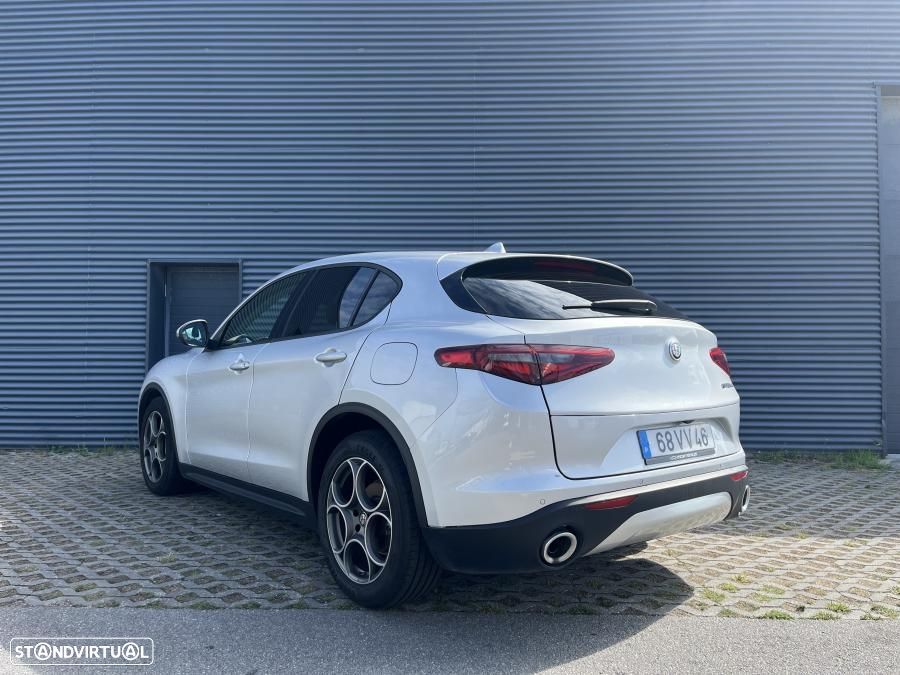 Alfa Romeo Stelvio 2.2 D Super AT8 - 34