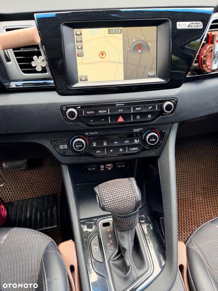 Kia Niro 1.6 GDI Hybrid L - 20