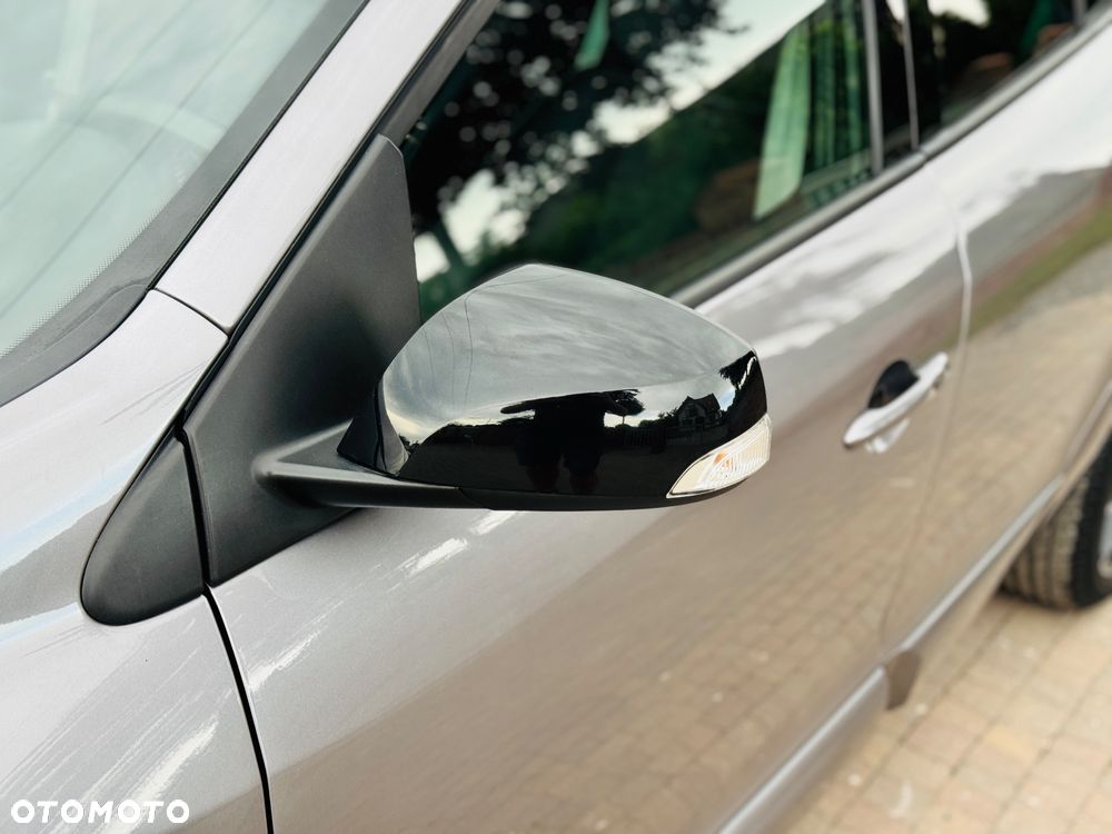 Renault Megane ENERGY TCe 115 Start & Stopp Bose Edition - 38