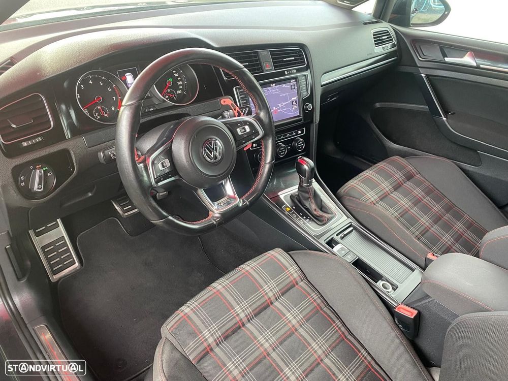 VW Golf 2.0 TSi GTi DSG Performance - 7