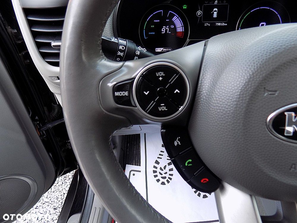 Kia Soul Plug - 13