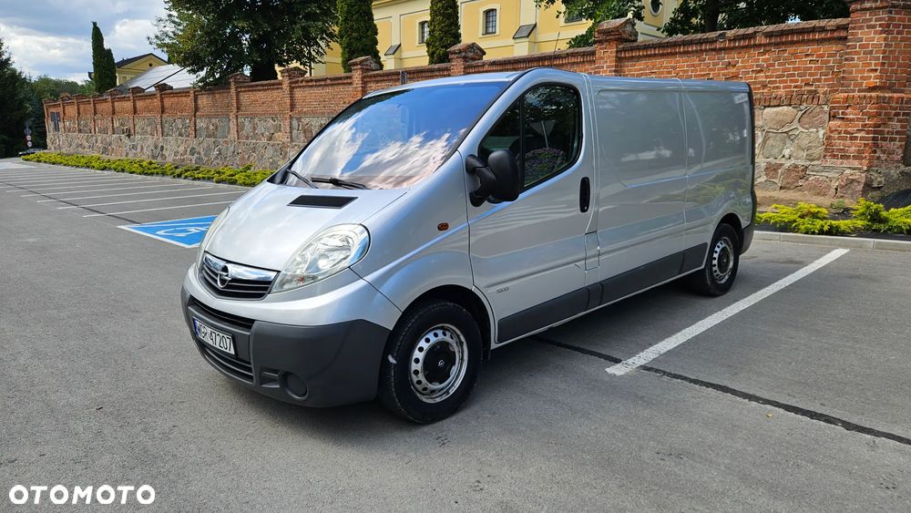 Opel Vivaro - 2