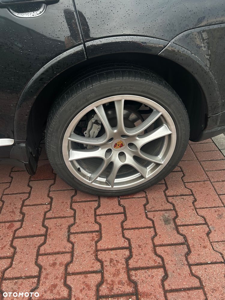 Porsche Cayenne - 5