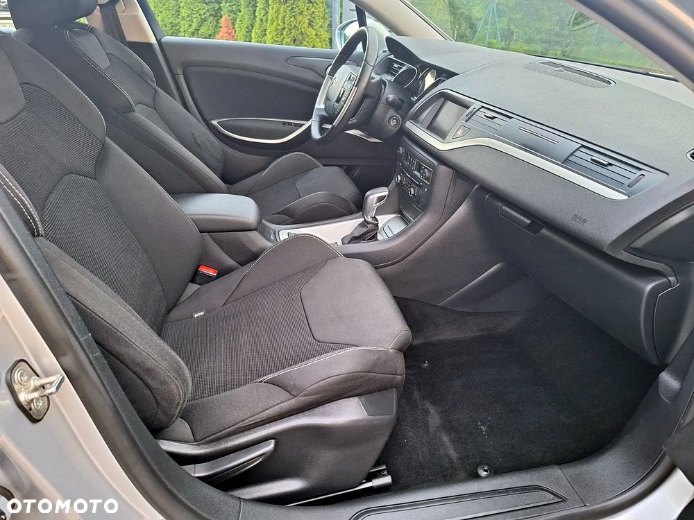 Citroën C5 2.0 16V Confort - 20