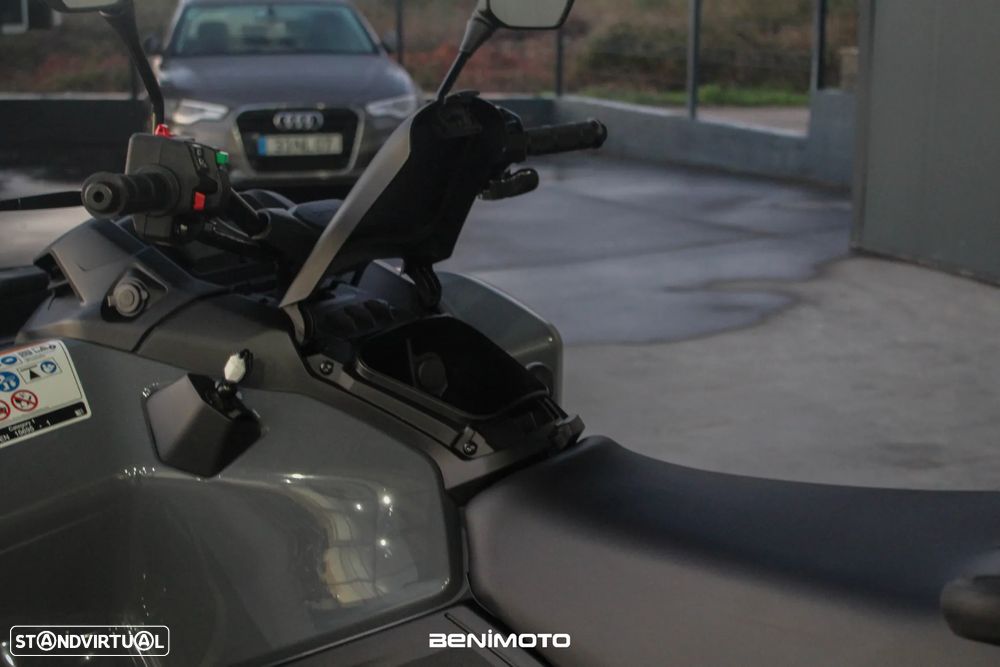 Can-Am Outlander MAX 700 DPS - 20