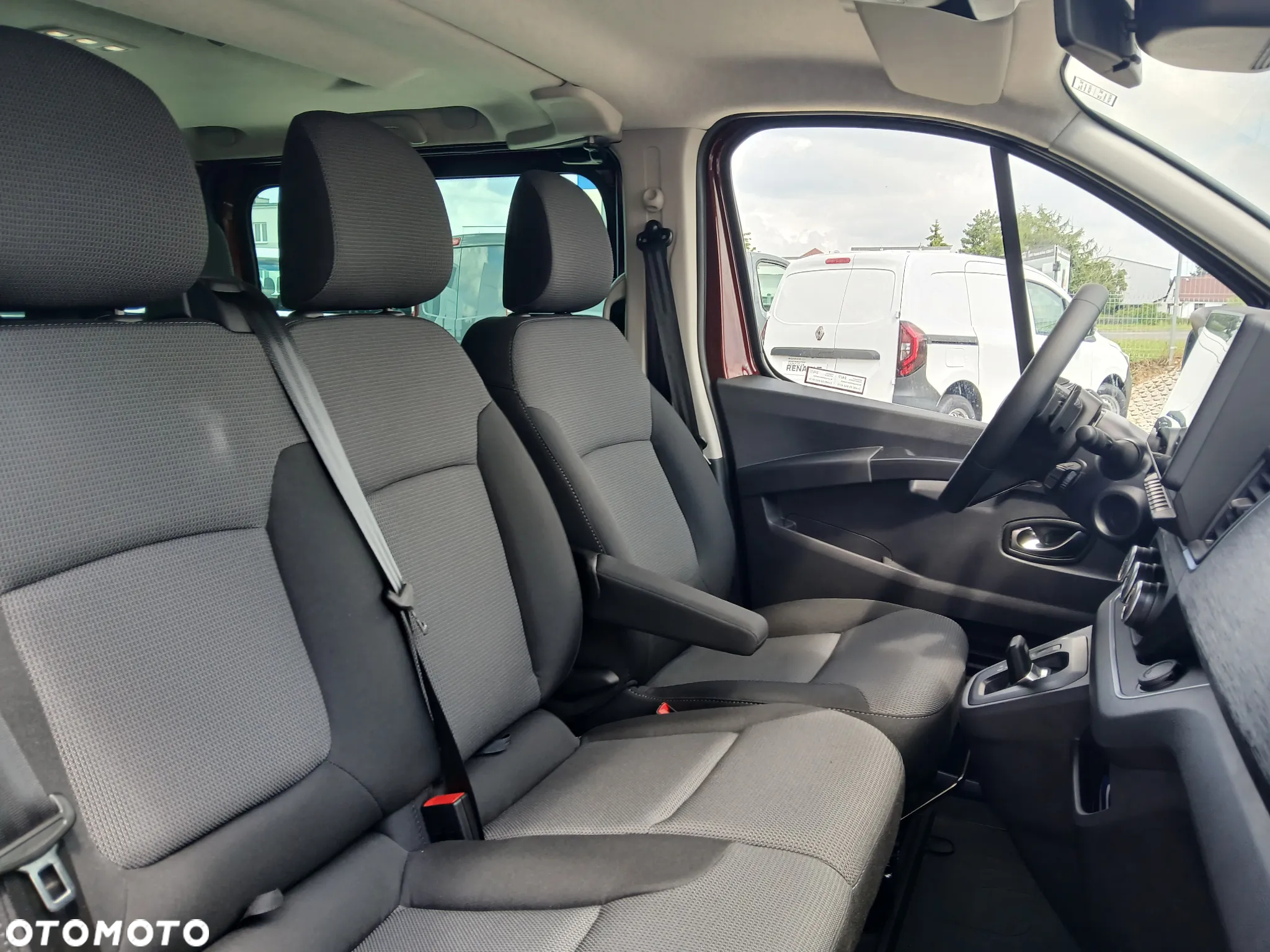 Renault Trafic - 13