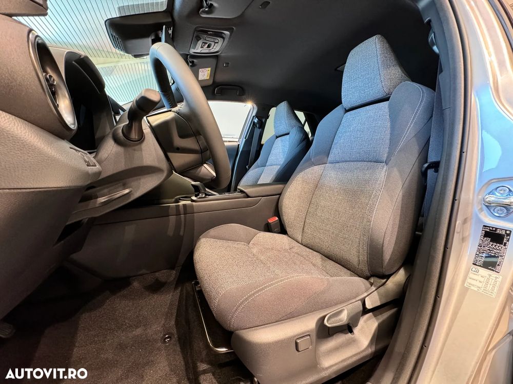 Toyota C-HR 1.8 HEV 140 CP 4x2 CVT Dynamic - 22