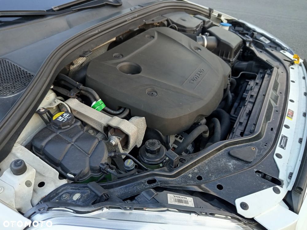 Volvo XC 60 D4 Drive-E Momentum - 15