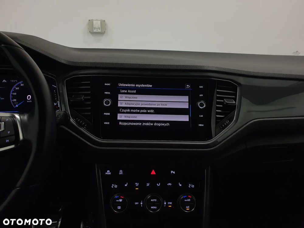 Volkswagen T-Roc 2.0 TDI SCR DSG R-Line - 23