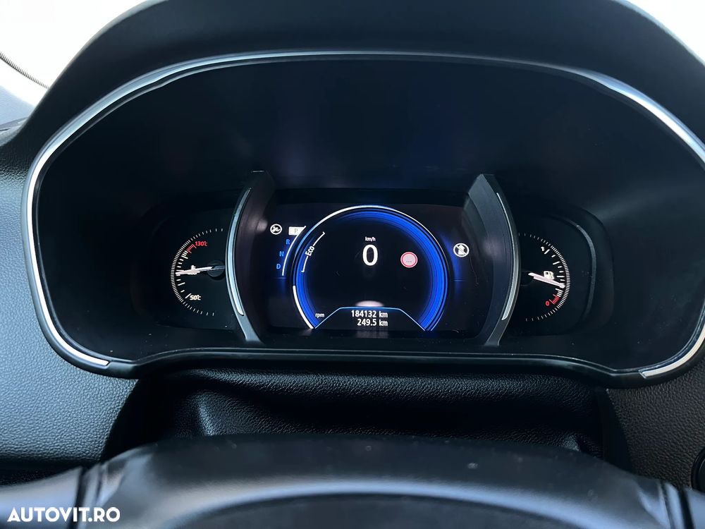 Renault Megane Estate 1.5 dCI EDC Intens - 14