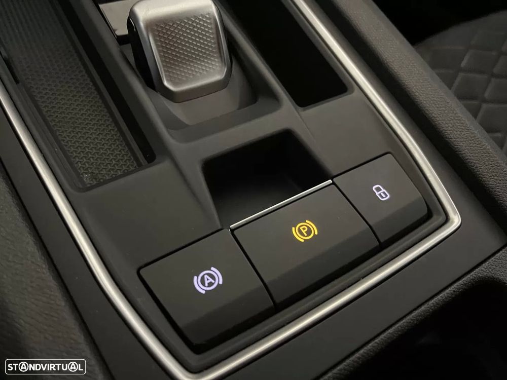 SEAT Leon ST 1.4 e-Hybrid FR DSG - 33