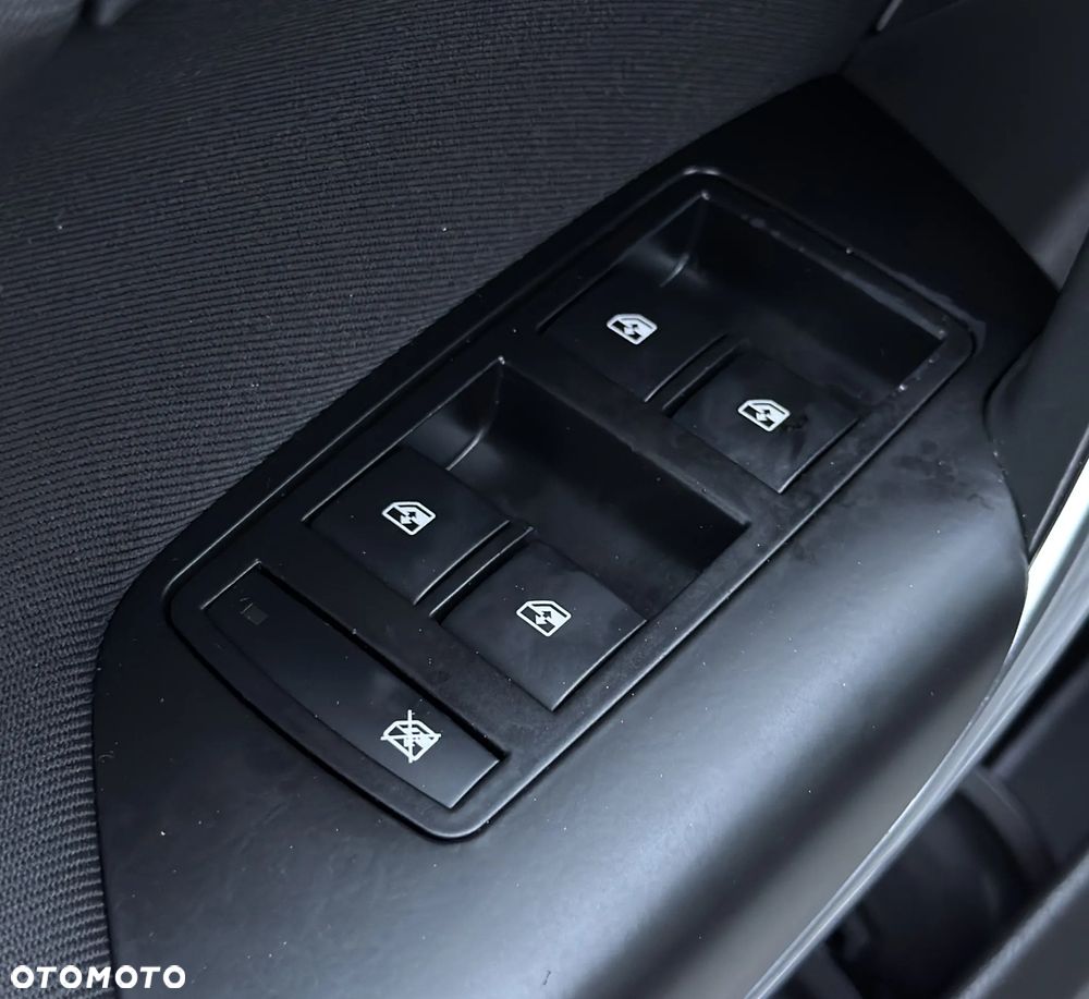 Opel Insignia 1.6 ECOTEC DI Turbo Sport - 16