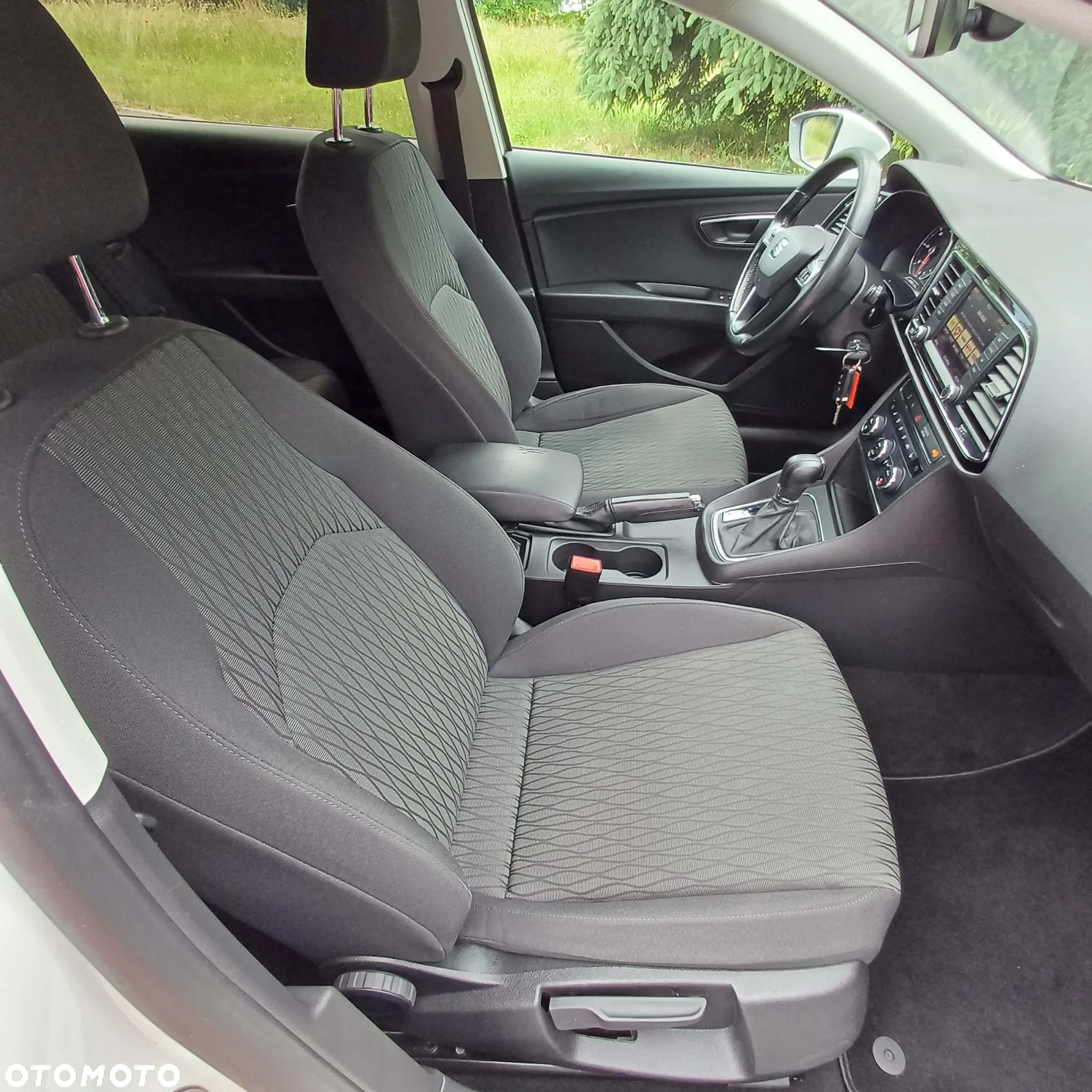 Seat Leon 2.0 TDI DPF DSG Style - 4