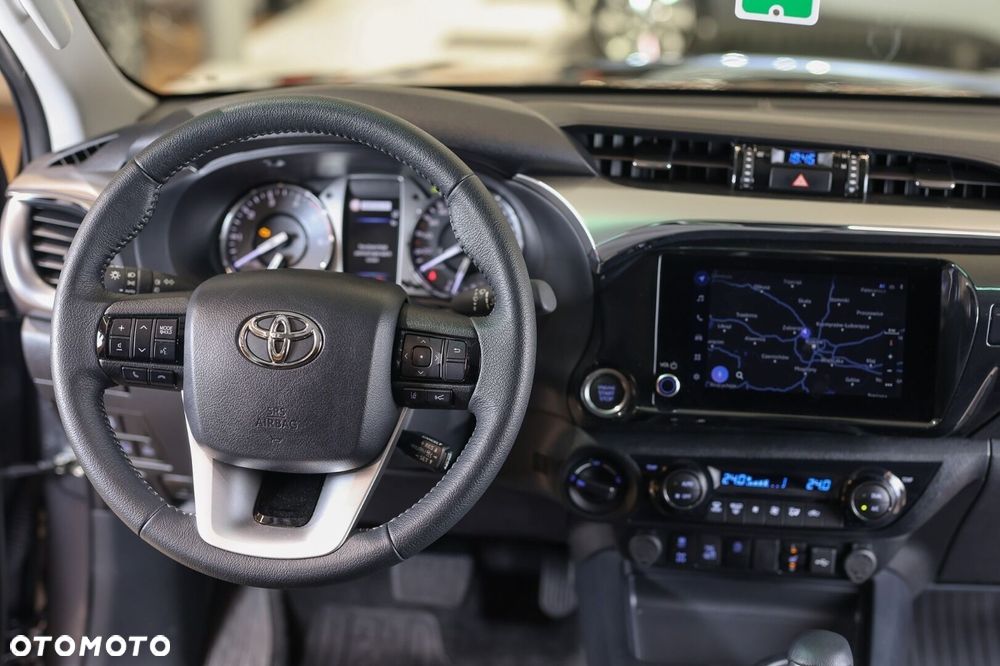 Toyota Hilux - 21