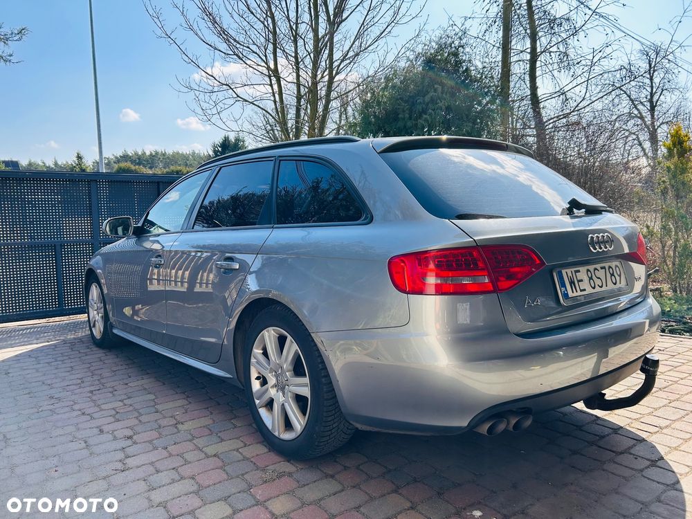 Audi A4 Avant - 6
