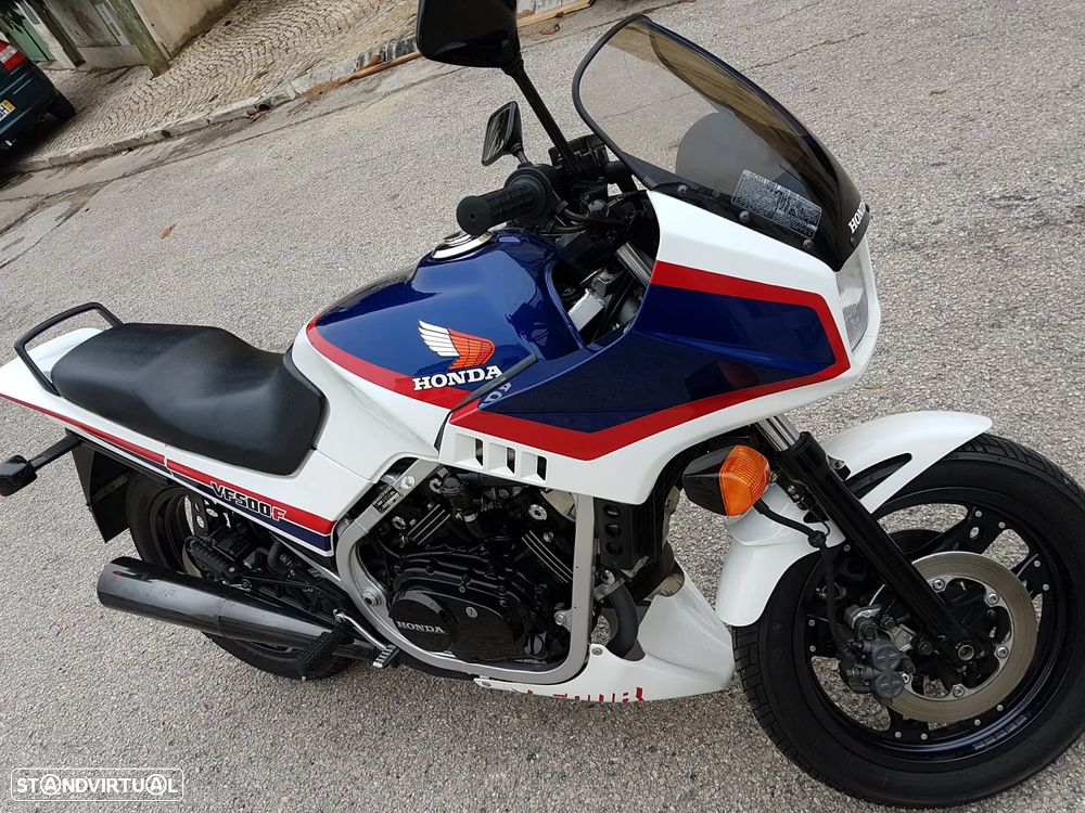 Honda CB VF500F - 6