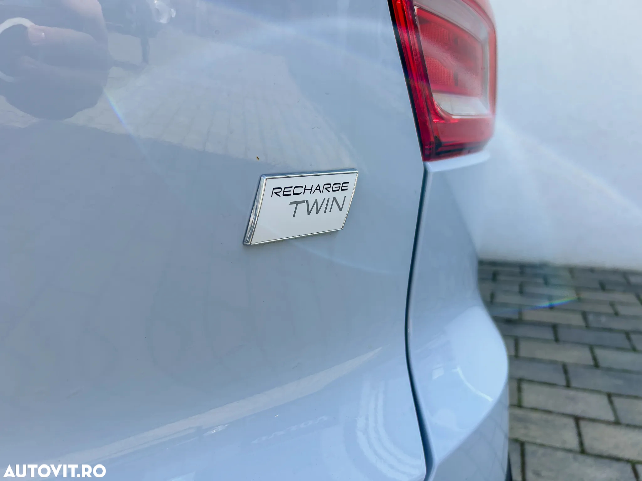 Volvo XC 40 Recharge Twin Motor AWD Ultimate - 8