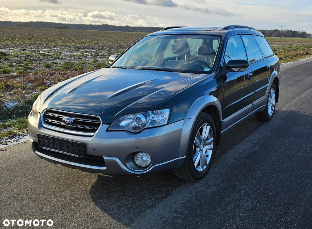 Subaru Legacy Kombi 3.0 4WD - 7