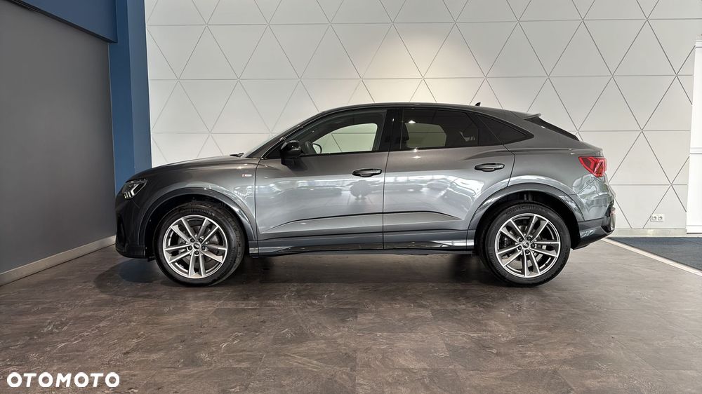 Audi Q3 35 TFSI mHEV S-Line S tronic - 3