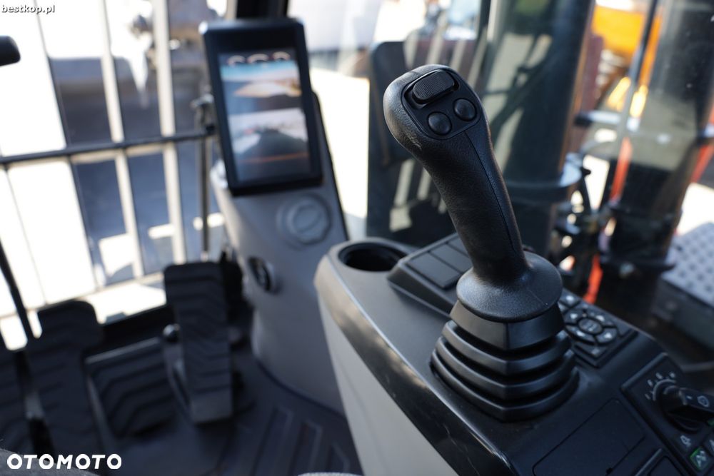 Volvo EC140EL - 24