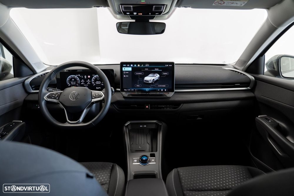 VW T-Roc 1.5 eTSI Life DSG - 7