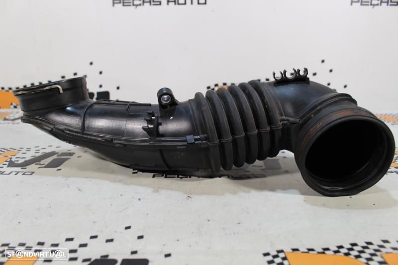 Tubo De Admissão Bmw 1 (E87)  13717804846 / 7804846 / 58650910 - 2