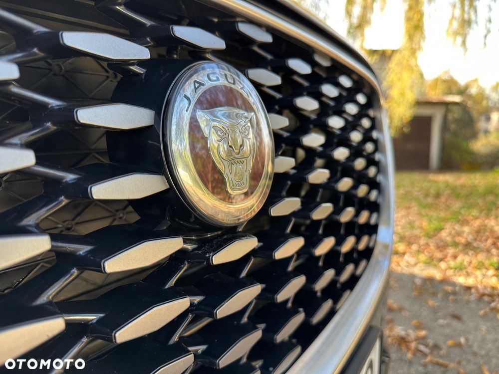 Jaguar F-Pace P250 AWD S - 29