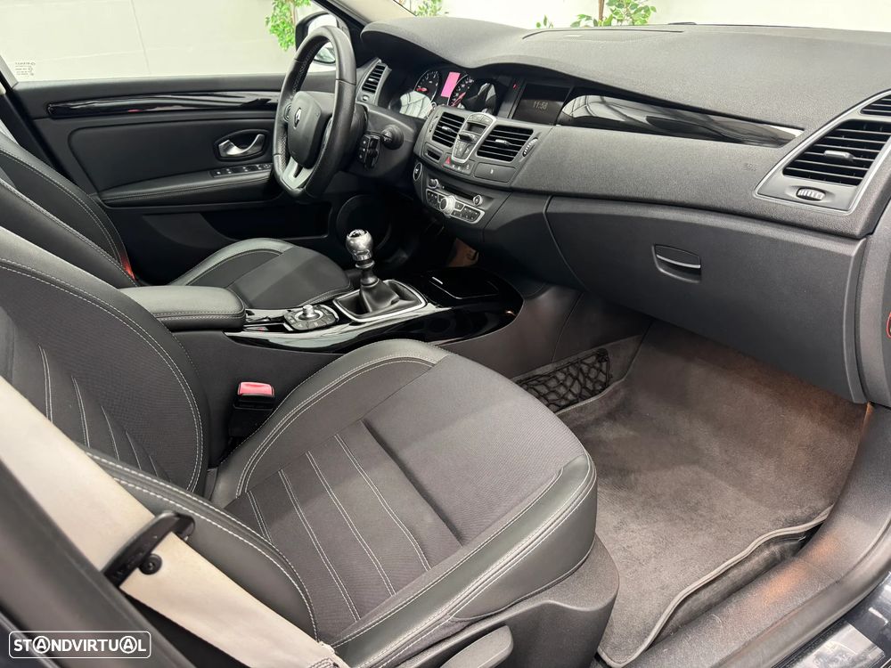 Renault Laguna ENERGY dCi 130 FAP Start & Stop Bose Edition - 18