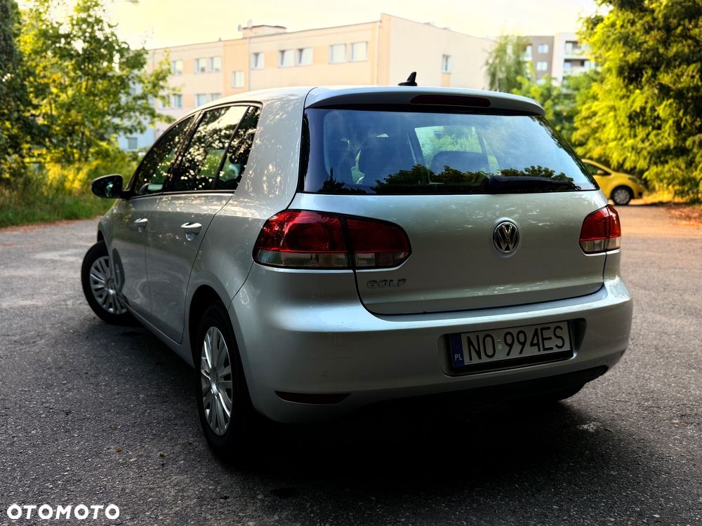 Volkswagen Golf - 5