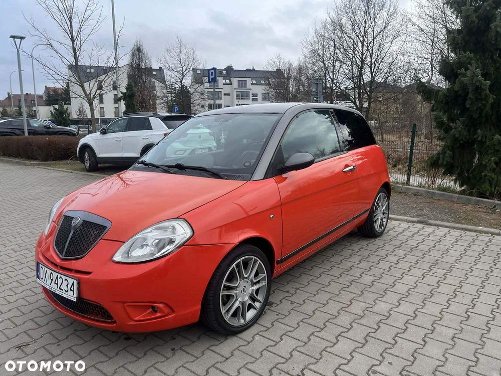 Lancia Ypsilon 1.3 SMomoDesign (4os.) - 1