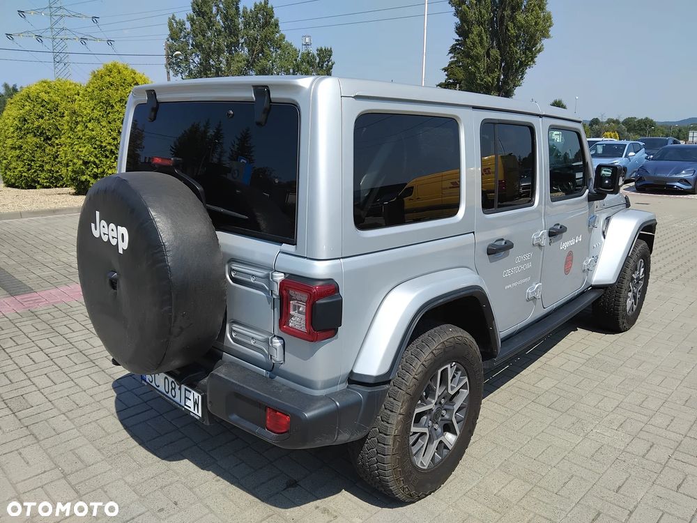 Jeep Wrangler Unlimited GME 2.0 Turbo Sahara - 3