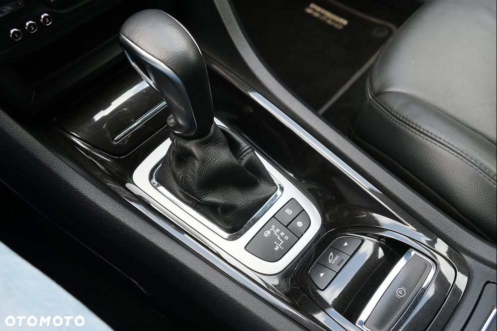 Citroën C5 HDi 165 FAP CrossTourer - 25