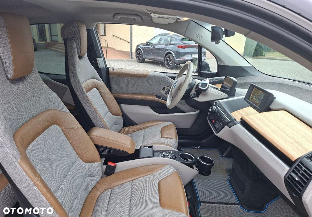 BMW i3 - 13