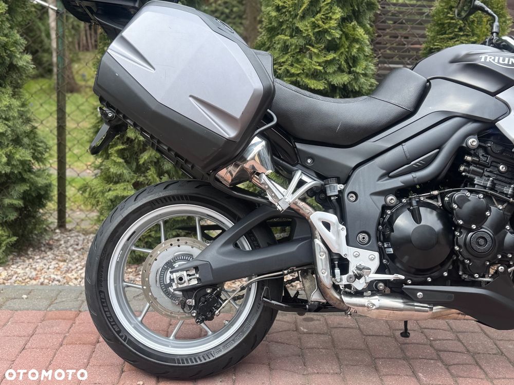 Triumph Tiger - 9