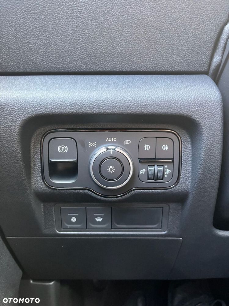 Mercedes-Benz Citan - 21
