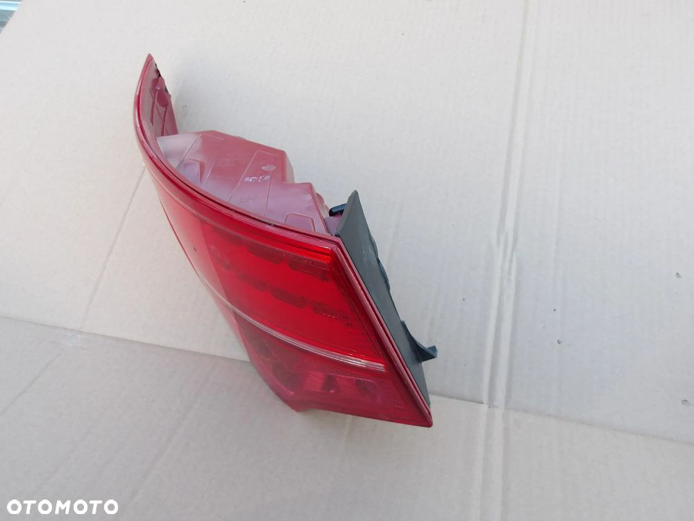 LAMPA LEWY TYL HYUNDAI SANTA FE III - 10