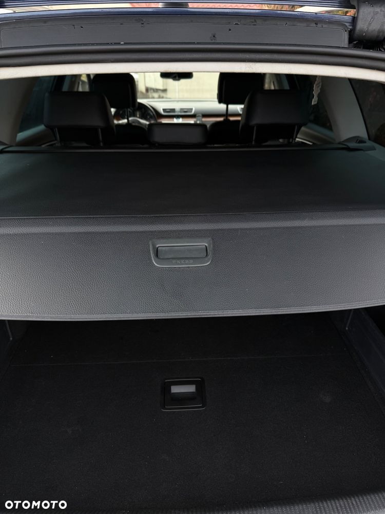 Volkswagen Passat - 16