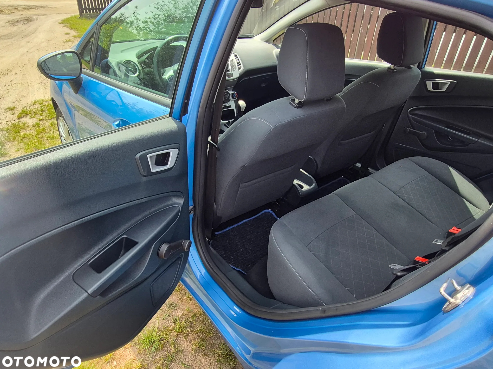 Ford Fiesta 1.25 Trend - 13