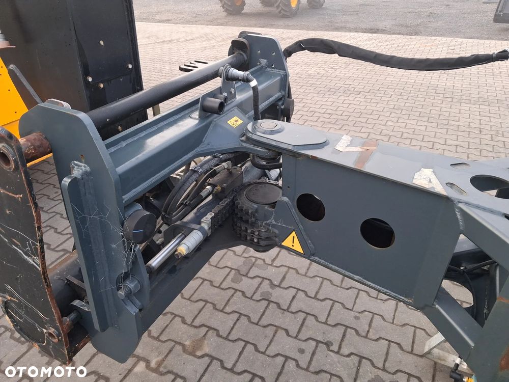 JCB 555 - 210 R ROTO - 5