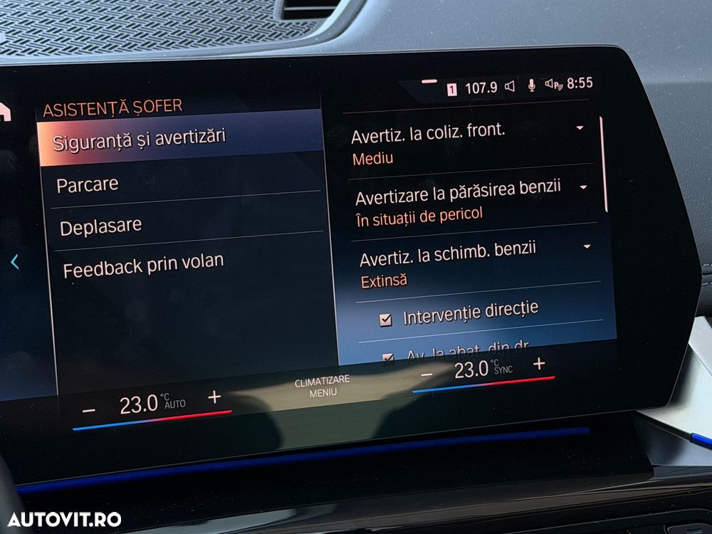 BMW X1 sDrive18d Aut. xLine - 32