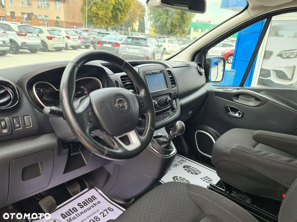 Opel Vivaro - 20