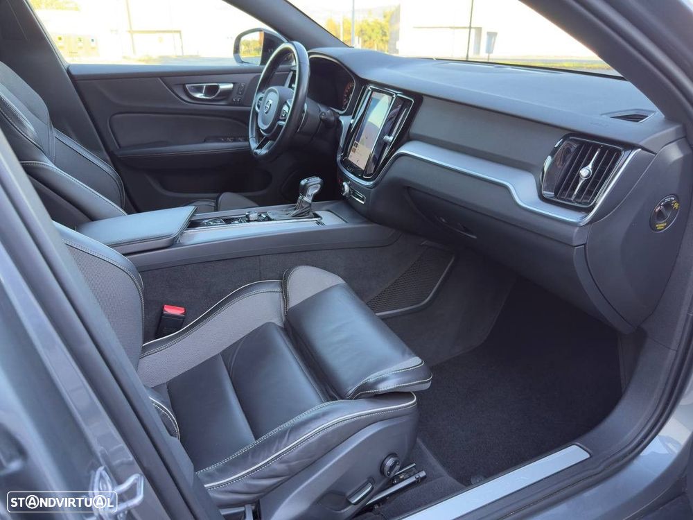 Volvo V60 2.0 D4 R-Design Geartronic - 25